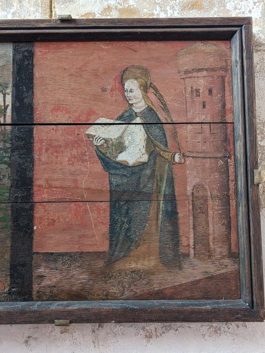 devant d'autel : Calvaire entre sainte Madeleine et sainte Barbe, détail