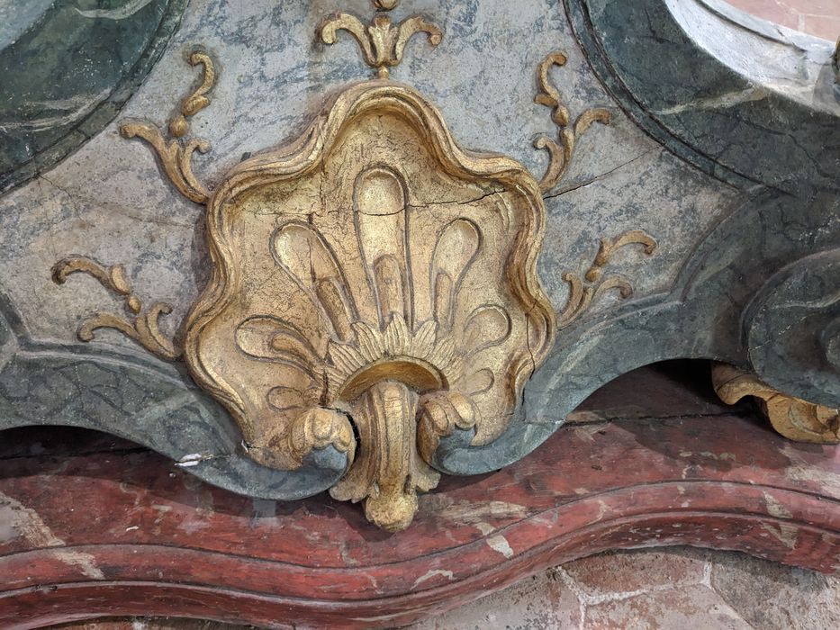 lutrin (aigle-lutrin), détail