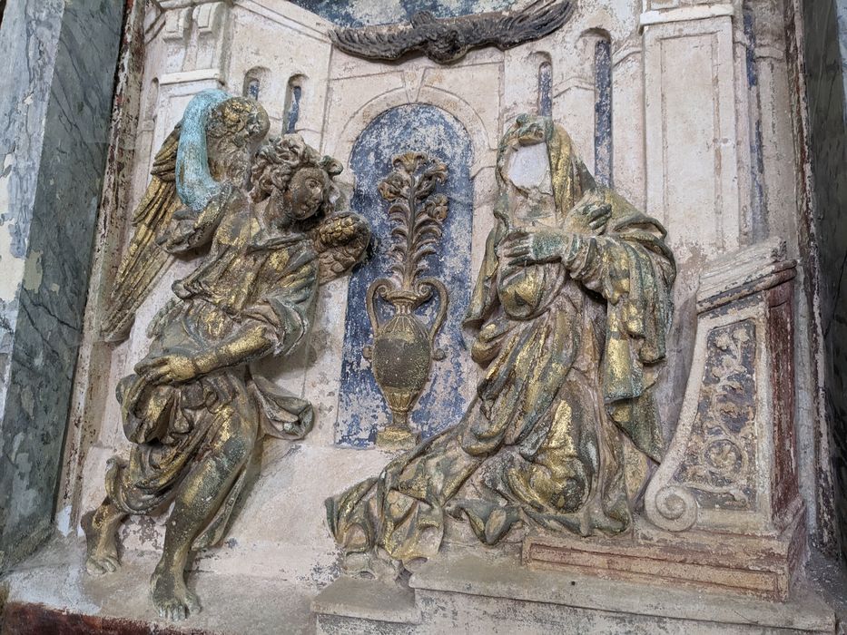 retable du maître-autel, détail d’un bas-relief : Annonciation