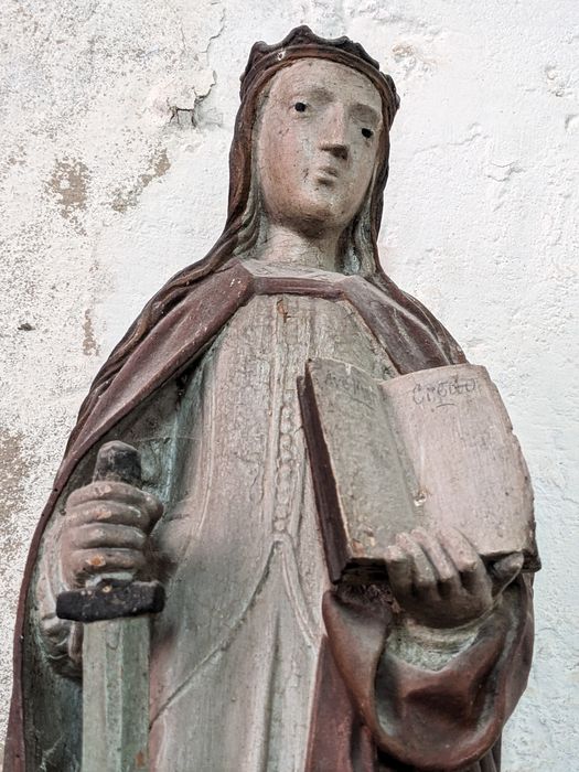 statue : sainte Catherine d'Alexandrie, vue partielle