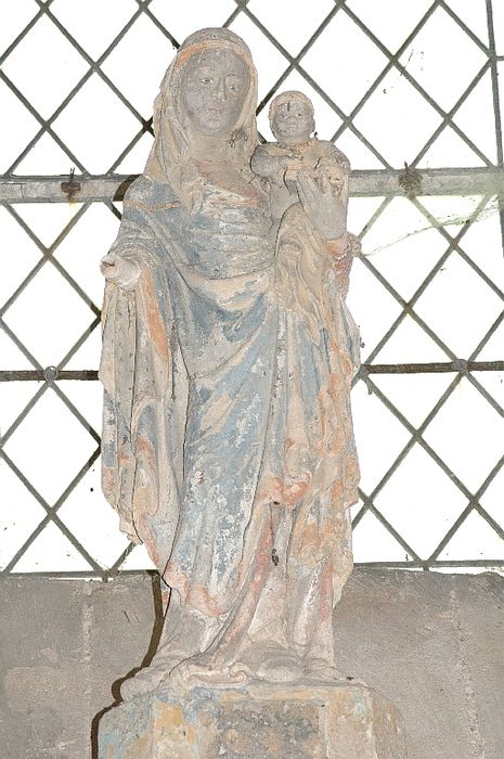 statue : Vierge à l'Enfant