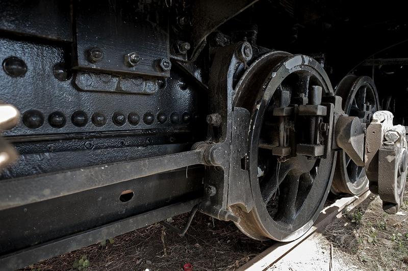 locomotive à vapeur : locomotive-tender Schneider, à voie métrique, 030 T 8, détail