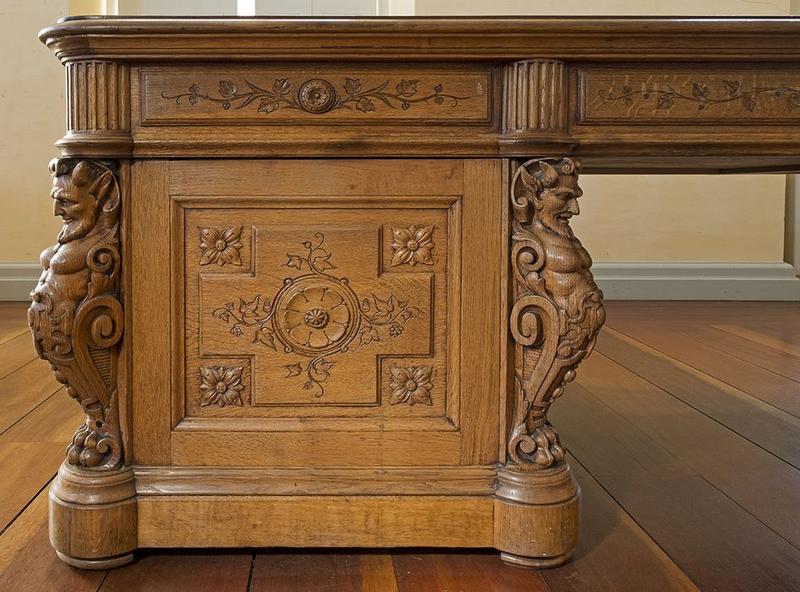 bureau de type ministre de style Renaissance, vue partielle