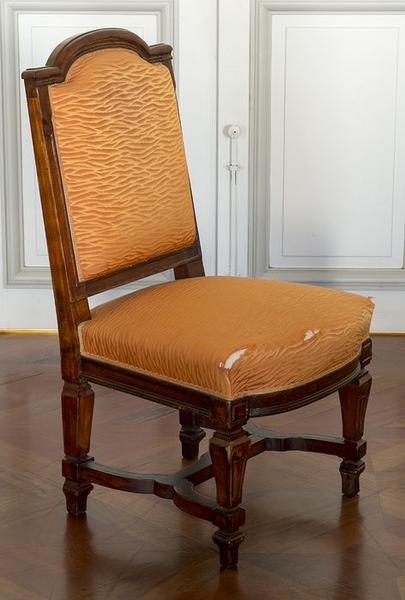 chaise de style néo-Louis XV, vue générale