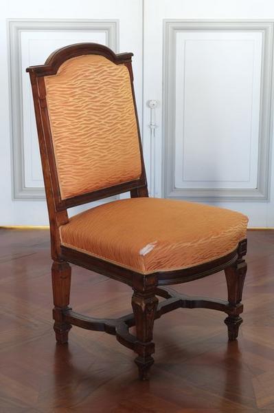 chaise de style néo-Louis XV, vue générale