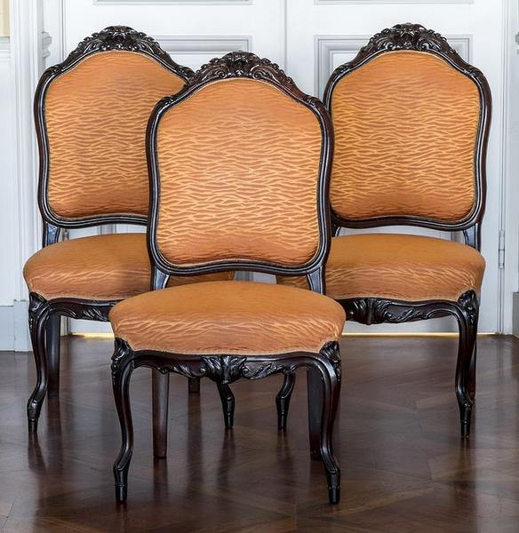 chaises de style néo-Louis XV, vue générale