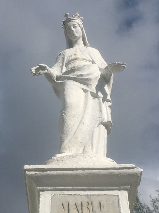 statue : Vierge, dite Vierge blanche