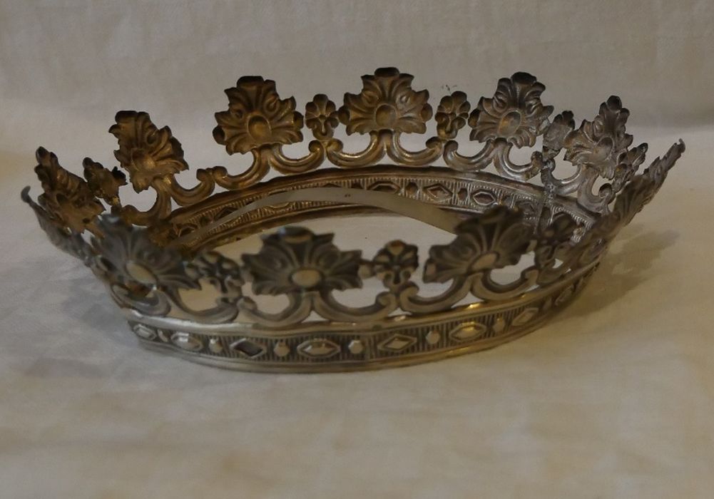 Couronne de la Vierge - © Ministère de la Culture (France), Conservation des antiquités et des objets d'art de Corse, tous droits réservés