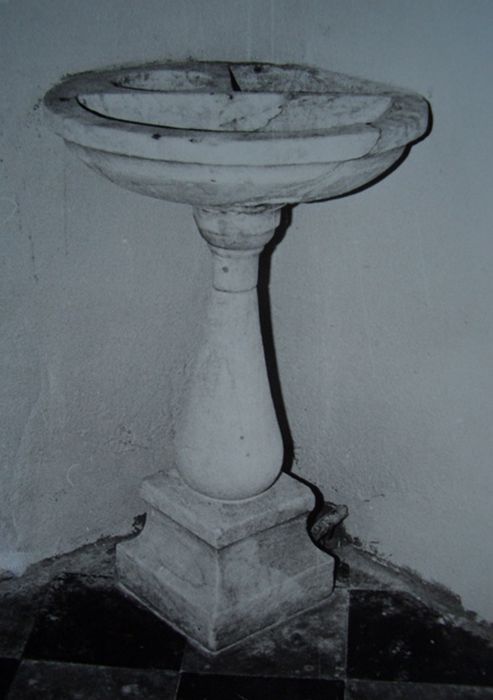 fonts baptismaux