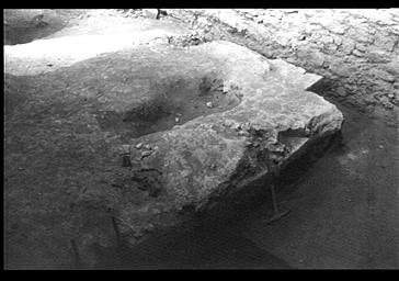 Fouilles du choeur, emplacement du caveau des archevêques