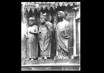 Statues de Clovis de saint Remi et d'un ange du portail central du bras nord du transept