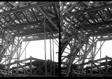 Charpente du bras sud du transept, en cours de reconstruction