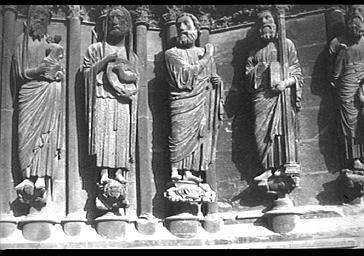 STATUES DE SIMEON, JEAN BAPTISTE, ISAIE, MOISE ET  ABRAHAM, SITUE PORTAIL DE DROITE DE LA FACADE OUEST