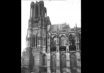 TOUR SUD DE LA FACADE OUEST, PARTIE DE LA FACADE SUD