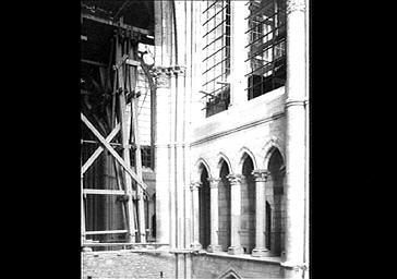 Vue intérieure, croisée du transept