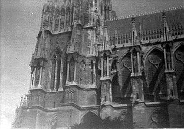 PARTIE DE LA FACADE SUD, ET TOUR SUD DE LA FACADE OUEST