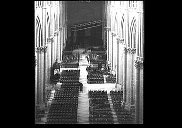 FUNERAILLES DU CARDINAL LUCON, VUE DE L'INTERIEUR VERS L'OUEST