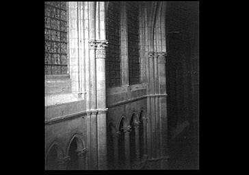 Triforium du bras sud du transept, vue vers le nord-ouest