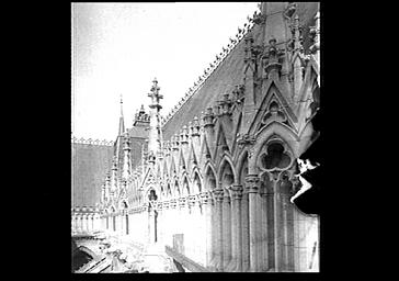 GALERIE DE LA FACADE NORD, VUE VERS L'EST