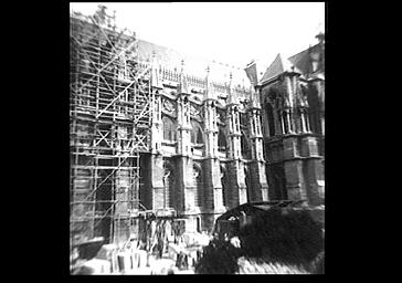 Façade sud et bras sud du transept vus du sud-ouest