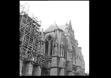 Bras sud du transept vu du sud-ouest