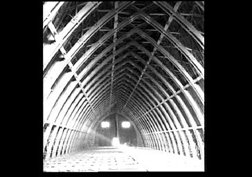 VUE D'ENSEMBLE DE LA CHARPENTE DE LA NEF VERS L'EST, VUE DE L'INTERIEUR