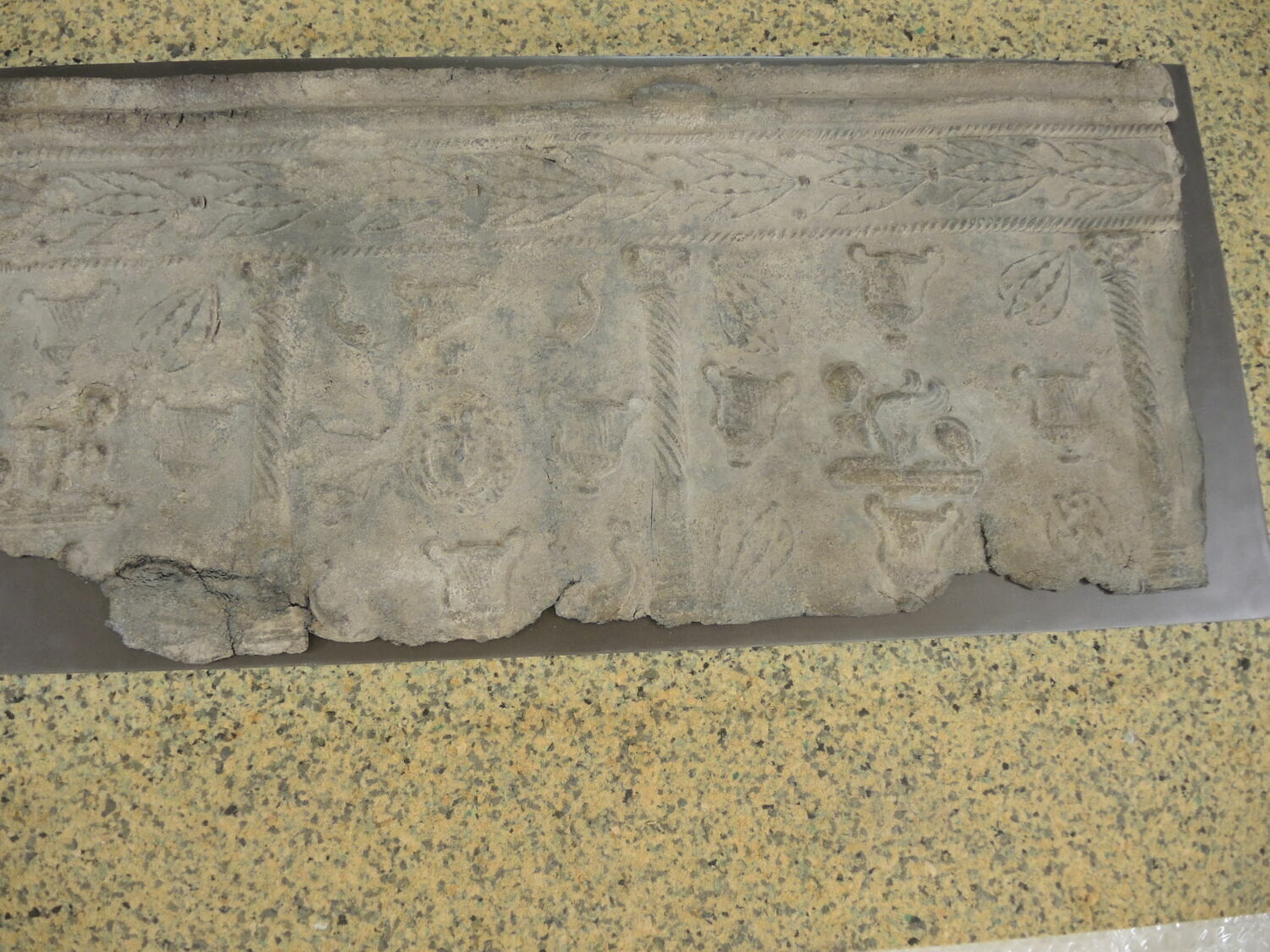 mnr/AOR00789/AOR8A_c_MuseeduLouvre_detail-3.JPG