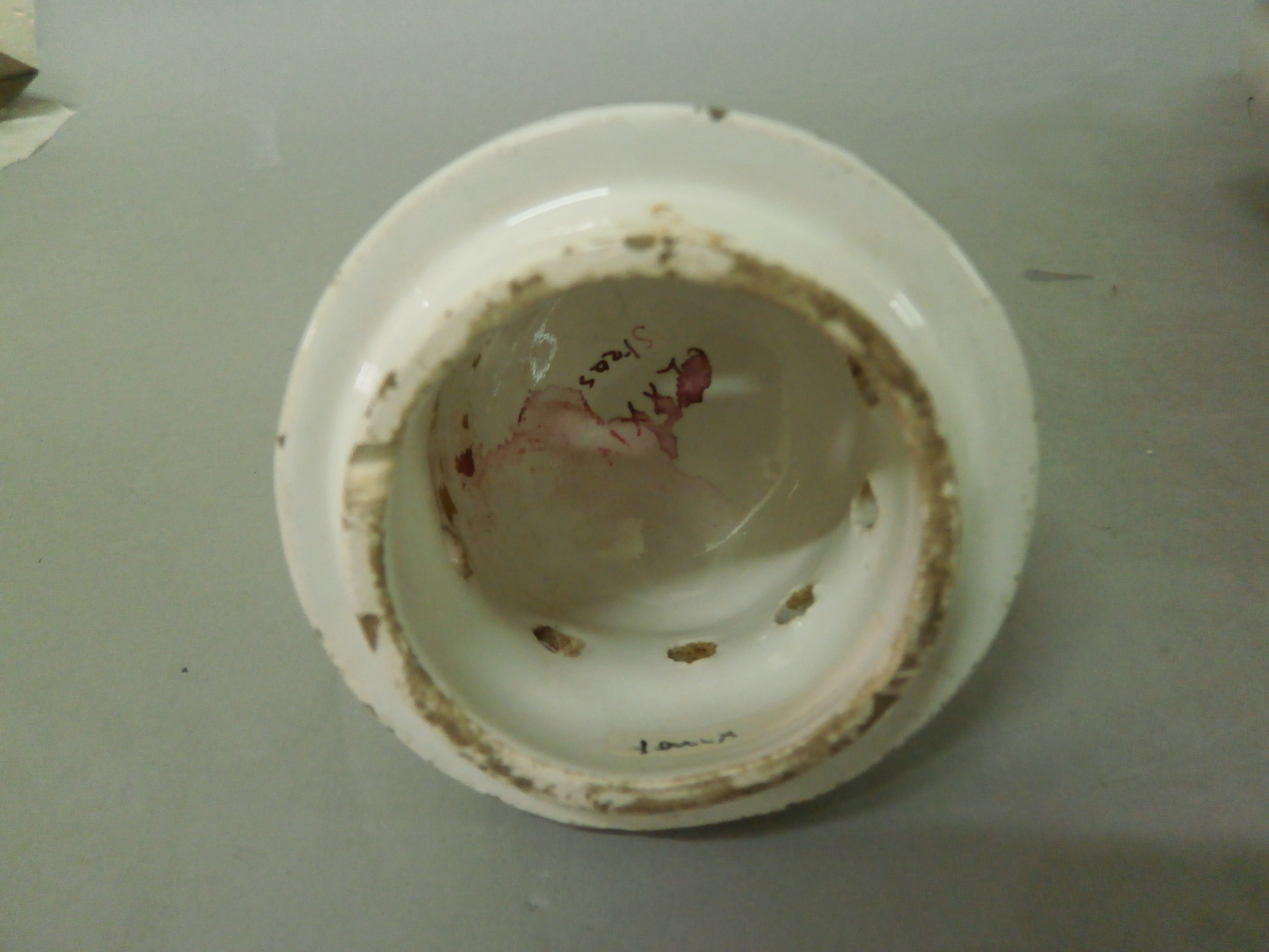 mnr/MCSR0122/MCSR_CLXXIV_8-Cite_Ceramique_Sevres.jpg