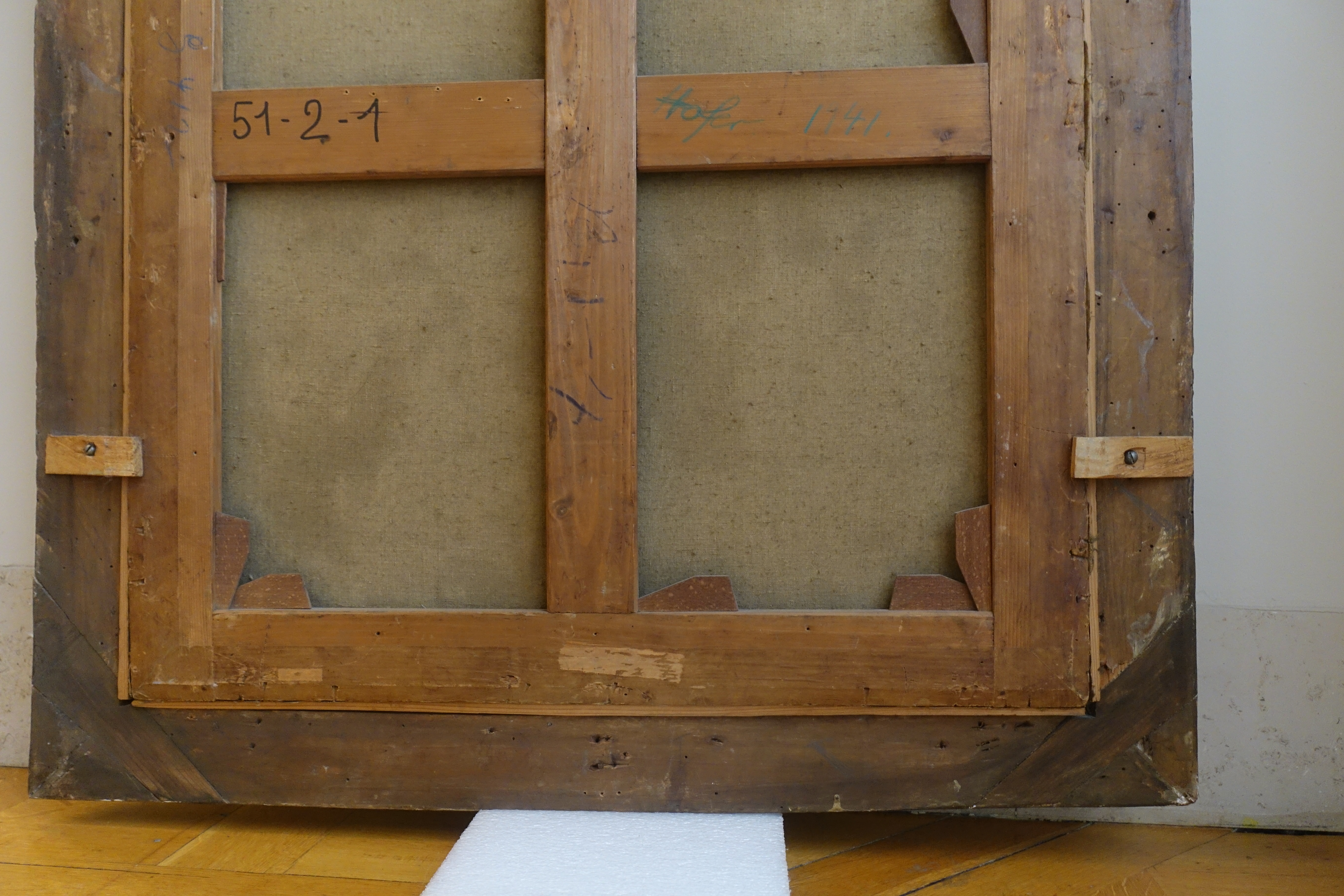 mnr/MNR00010/MNR10_c_MuseeduLouvre_detail_2.JPG