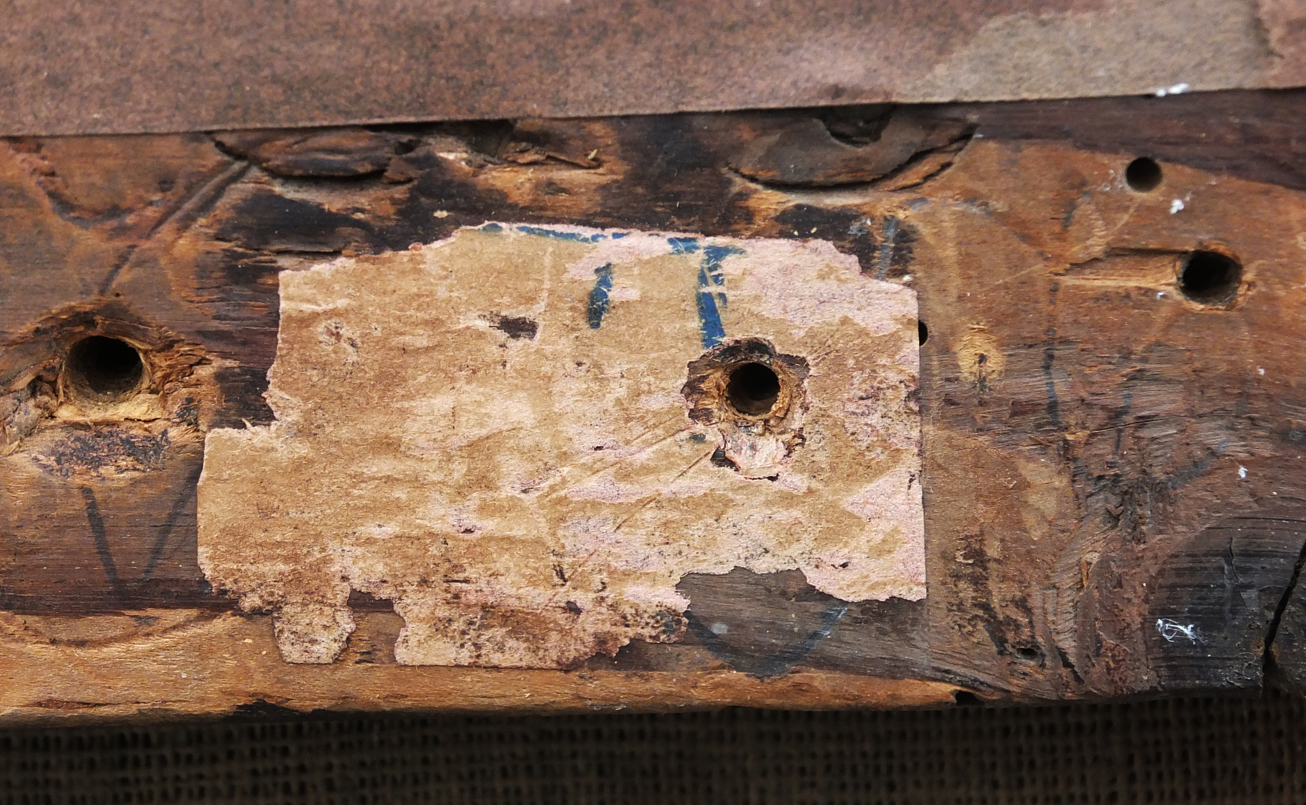 mnr/MNR00032/MNR32_CopyrightMuseeDuLouvre_detail-etiquette-7.jpg