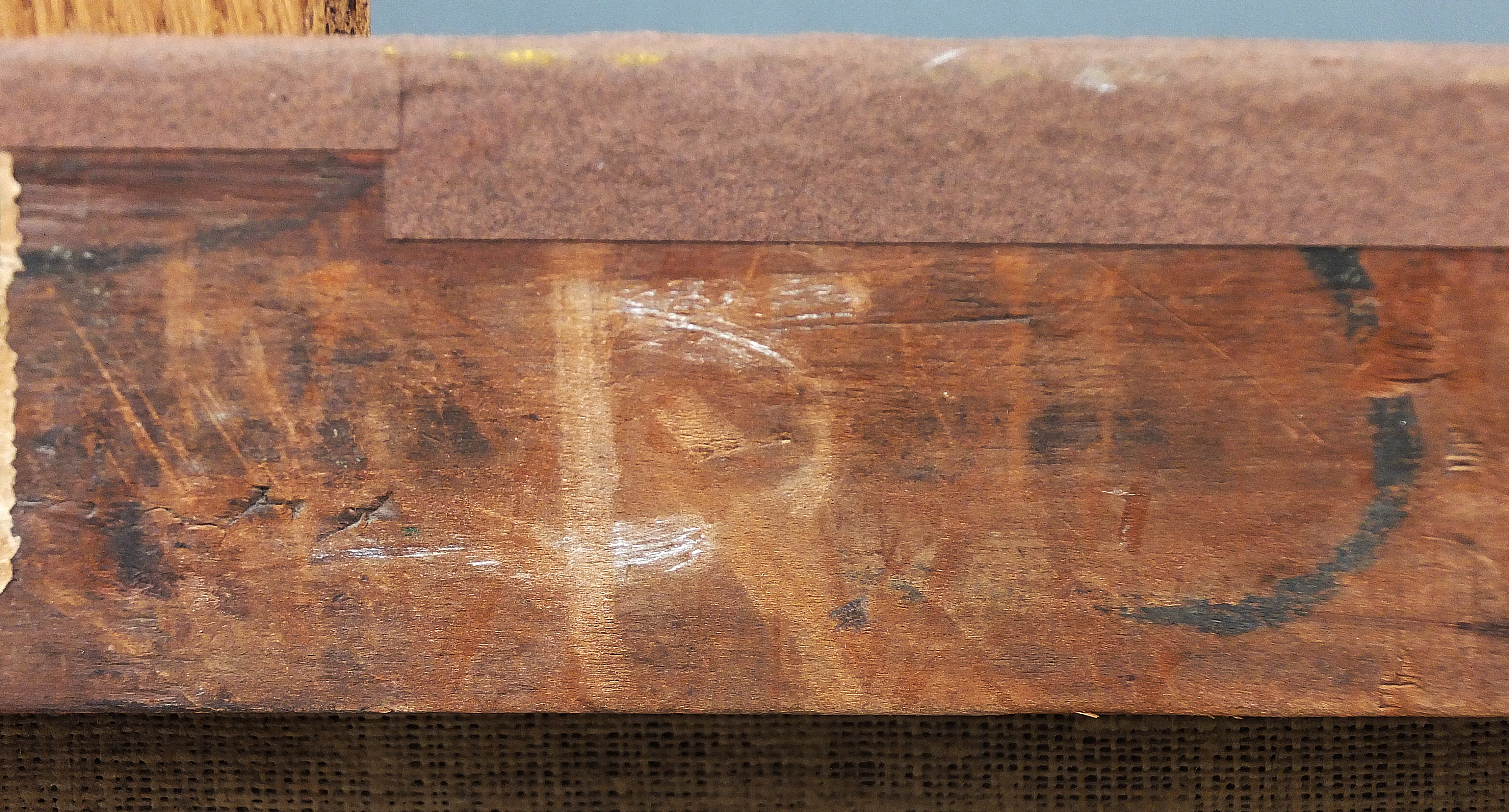 mnr/MNR00032/MNR32_CopyrightMuseeDuLouvre_detail-inscription-10.jpg