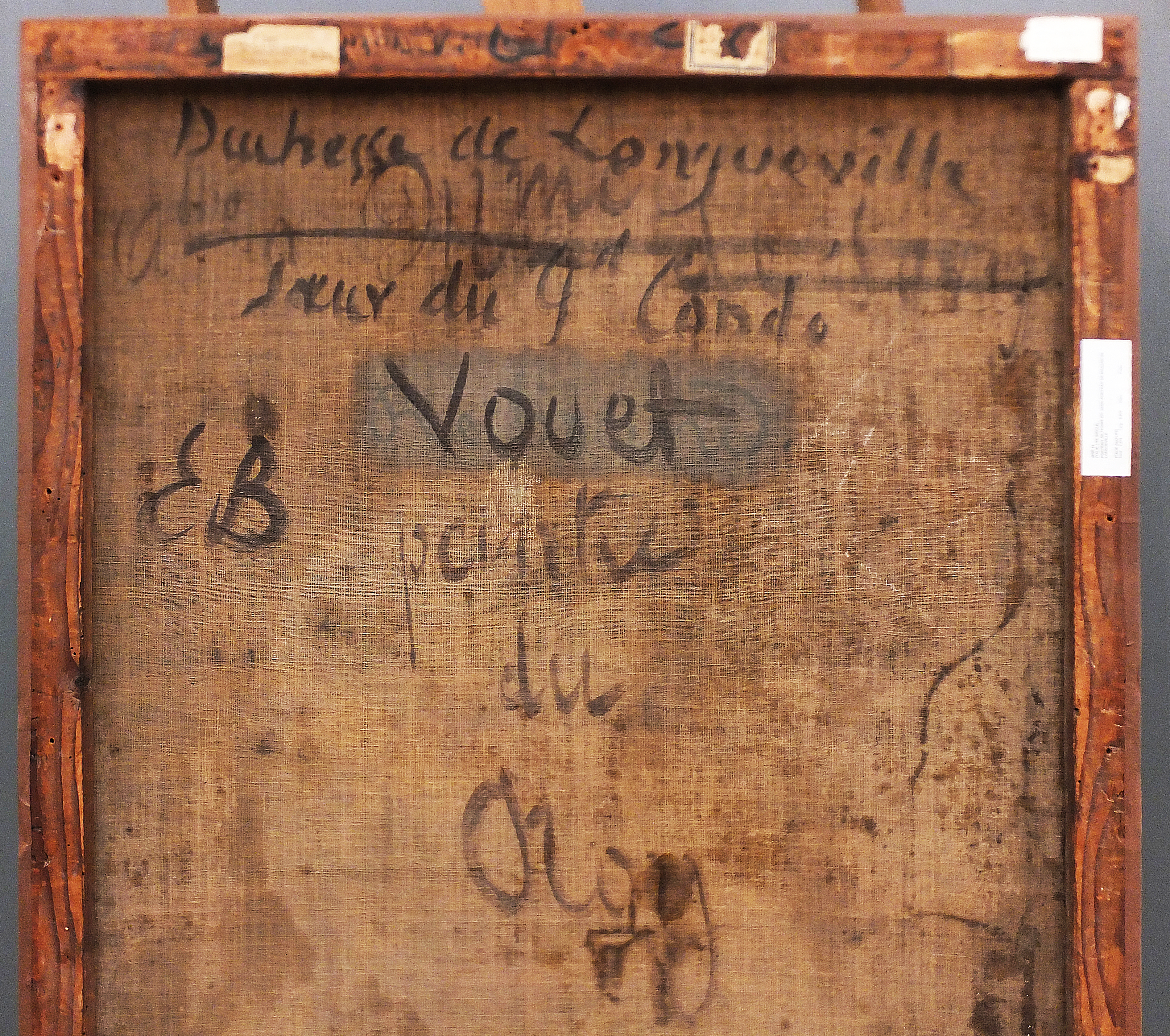 mnr/MNR00032/MNR32_CopyrightMuseeDuLouvre_detail-inscription.jpg