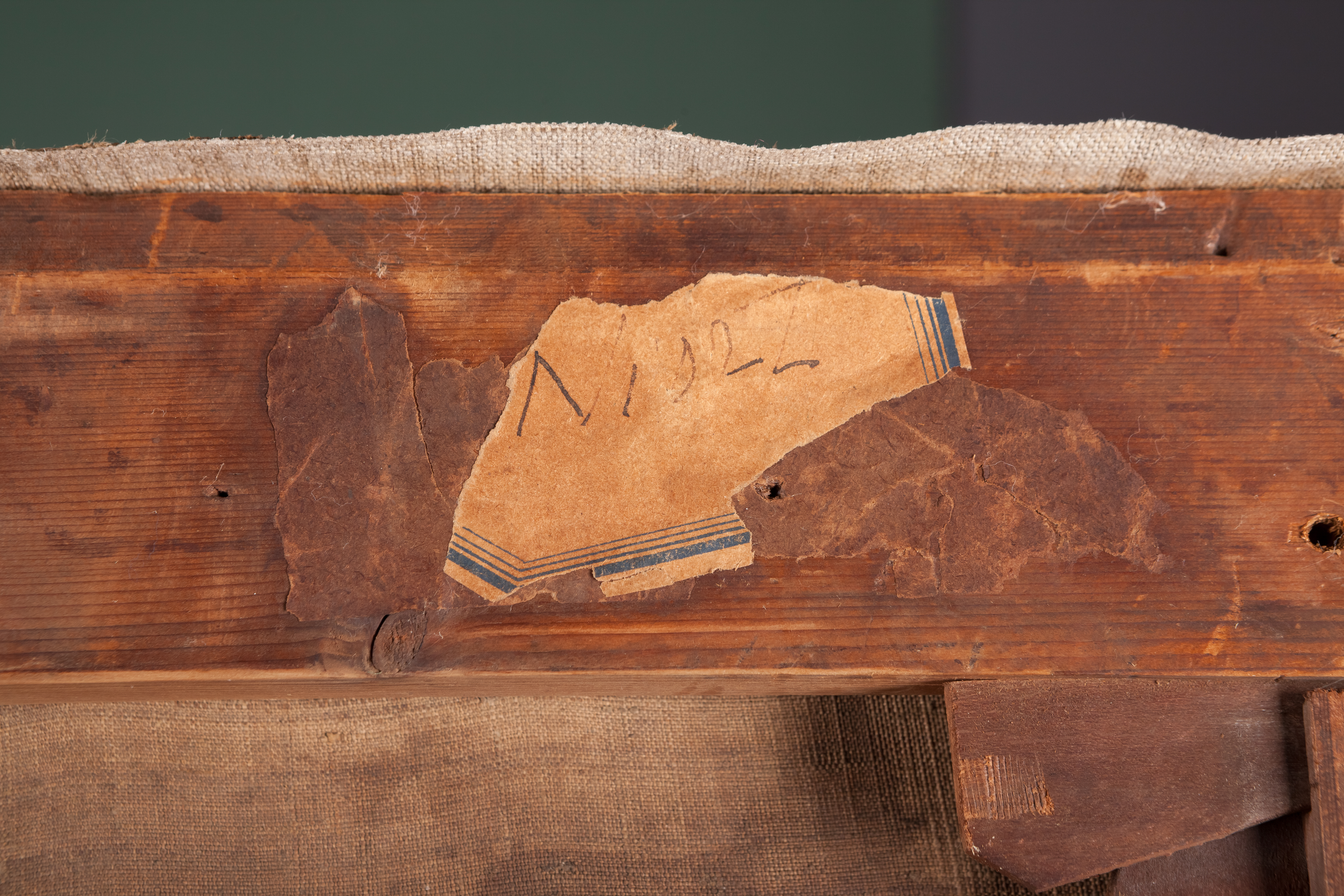 mnr/MNR00080/MNR80_Detail1_c_Musee-Bernard-d-Agesci.jpg