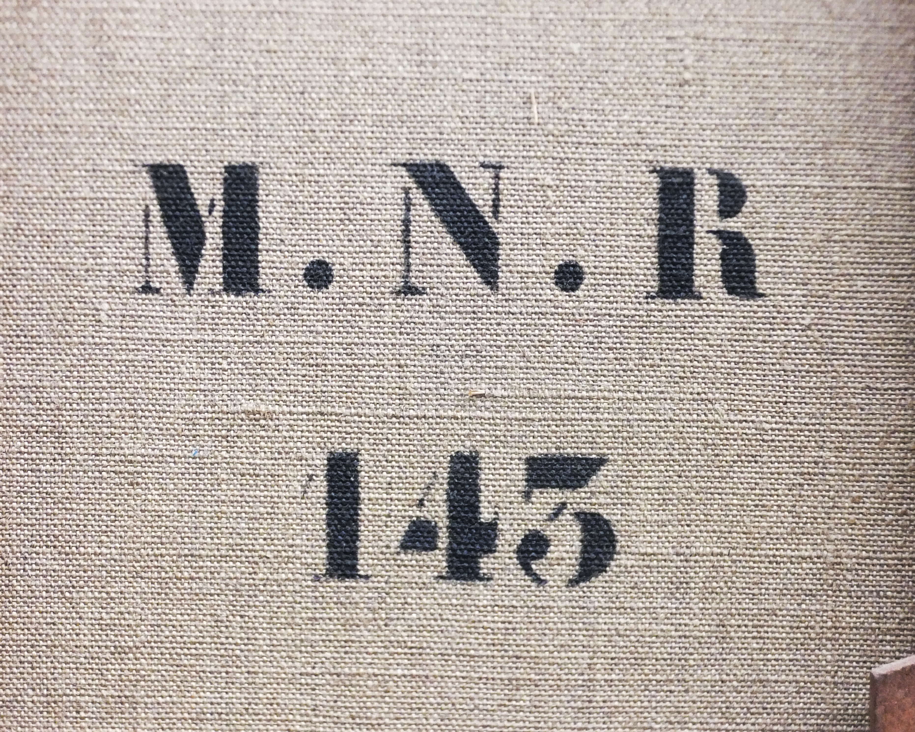 mnr/MNR00143/MNR143_CopyrightMuseeDuLouvre_detail-immatriculation.jpg