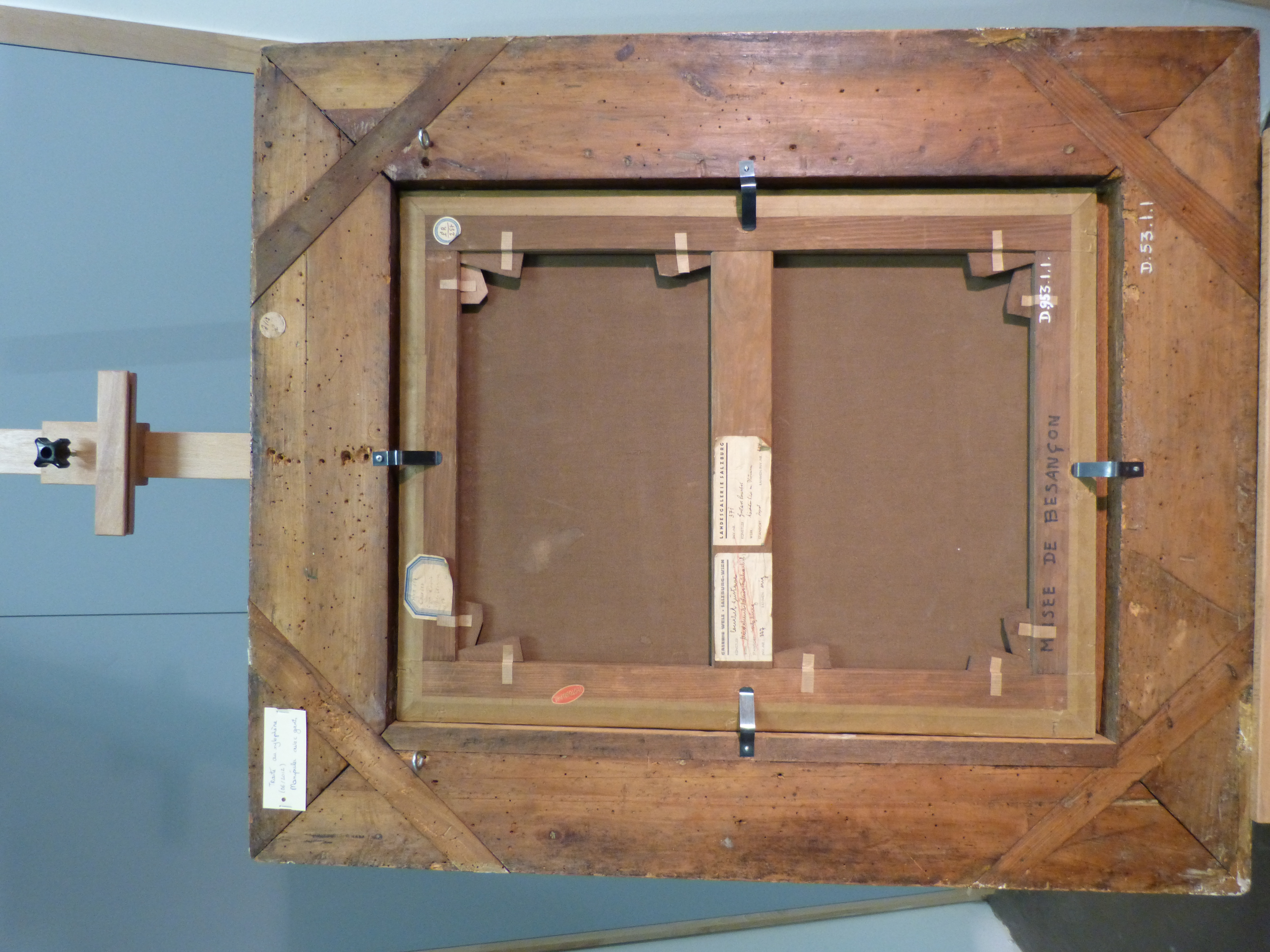 mnr/MNR00187/MNR187-copyright-Musee_des_beaux-Arts_et_d_archeologie_photo_Dorit_Barzel_inv-D-953-1-1-revers.jpg