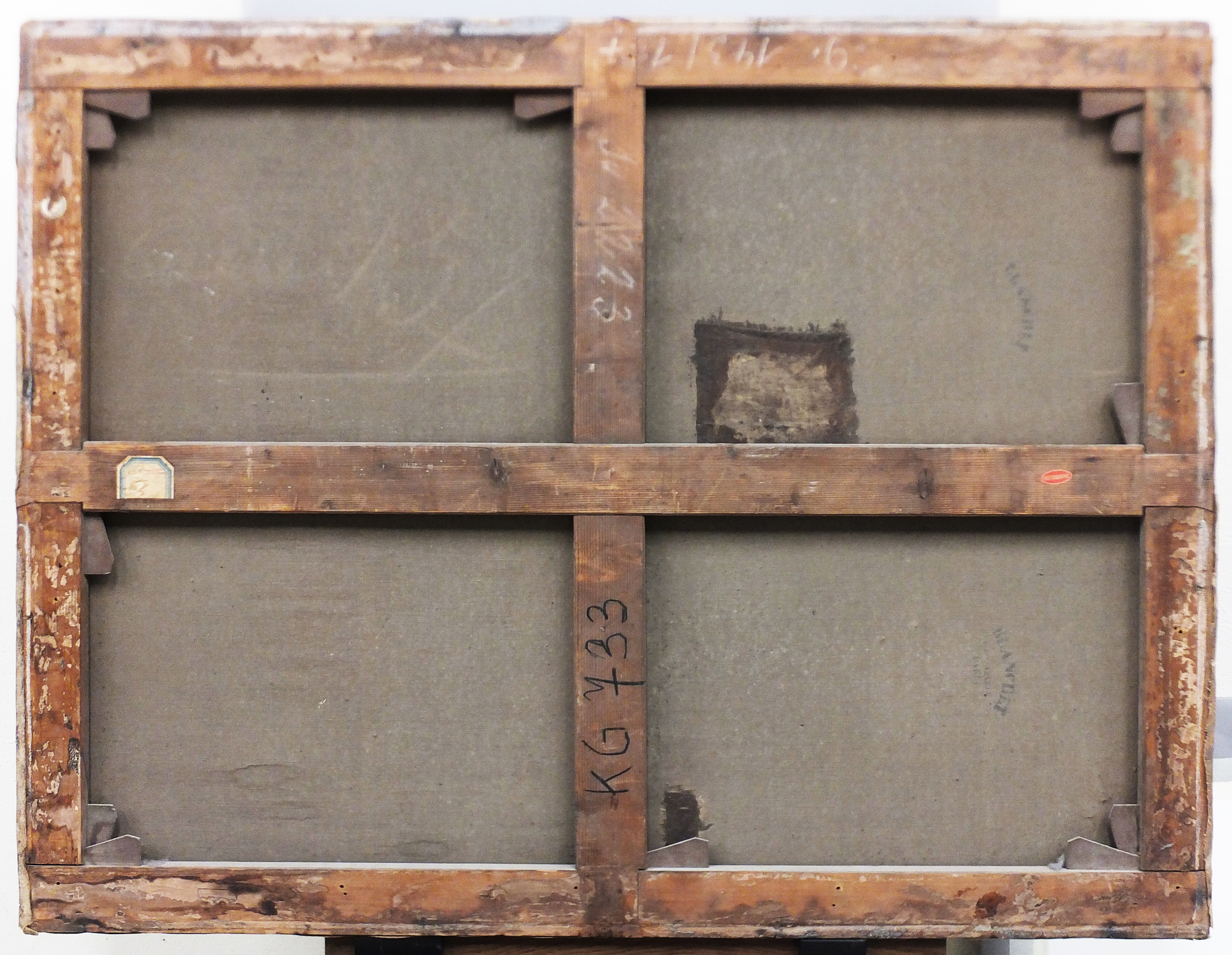 mnr/MNR00202/MNR202_CopyrightMuseeDuLouvre_revers-decadre.jpg