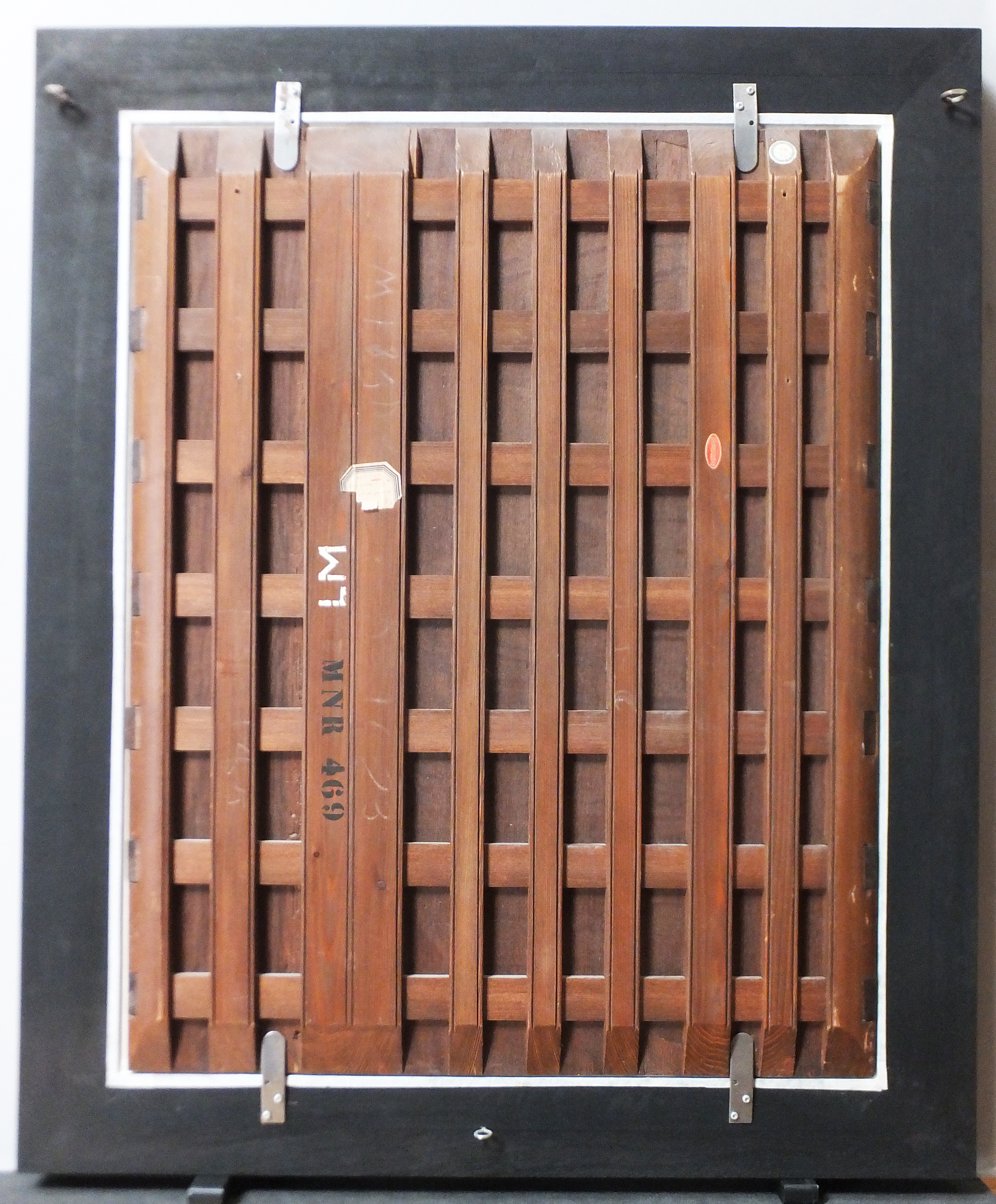 mnr/MNR00469/MNR469_CopyrightMuseeDuLouvre_revers-encadre.jpg