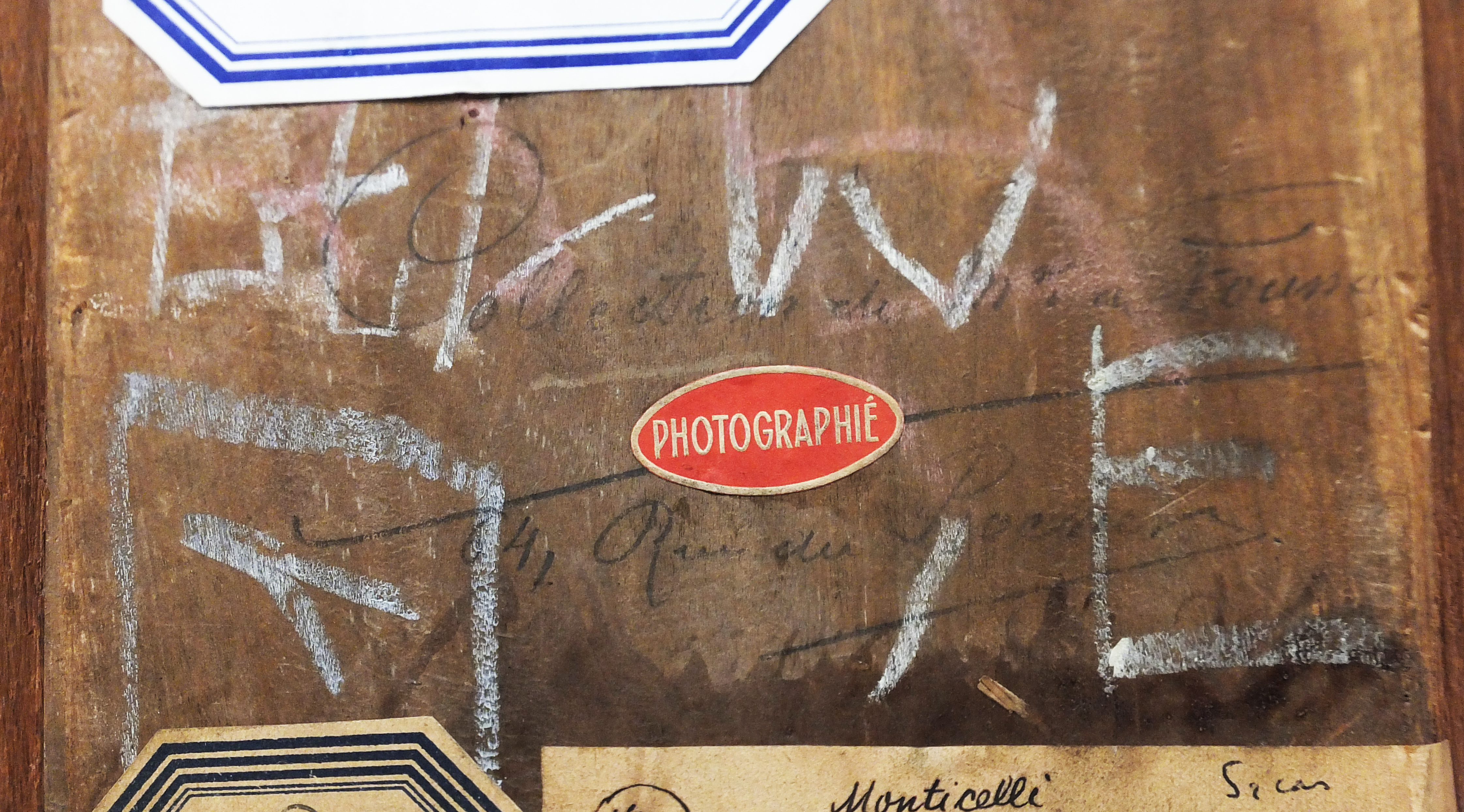 mnr/MNR00836/MNR836_CopyrightMuseeDuLouvre_detail-inscription-4.jpg