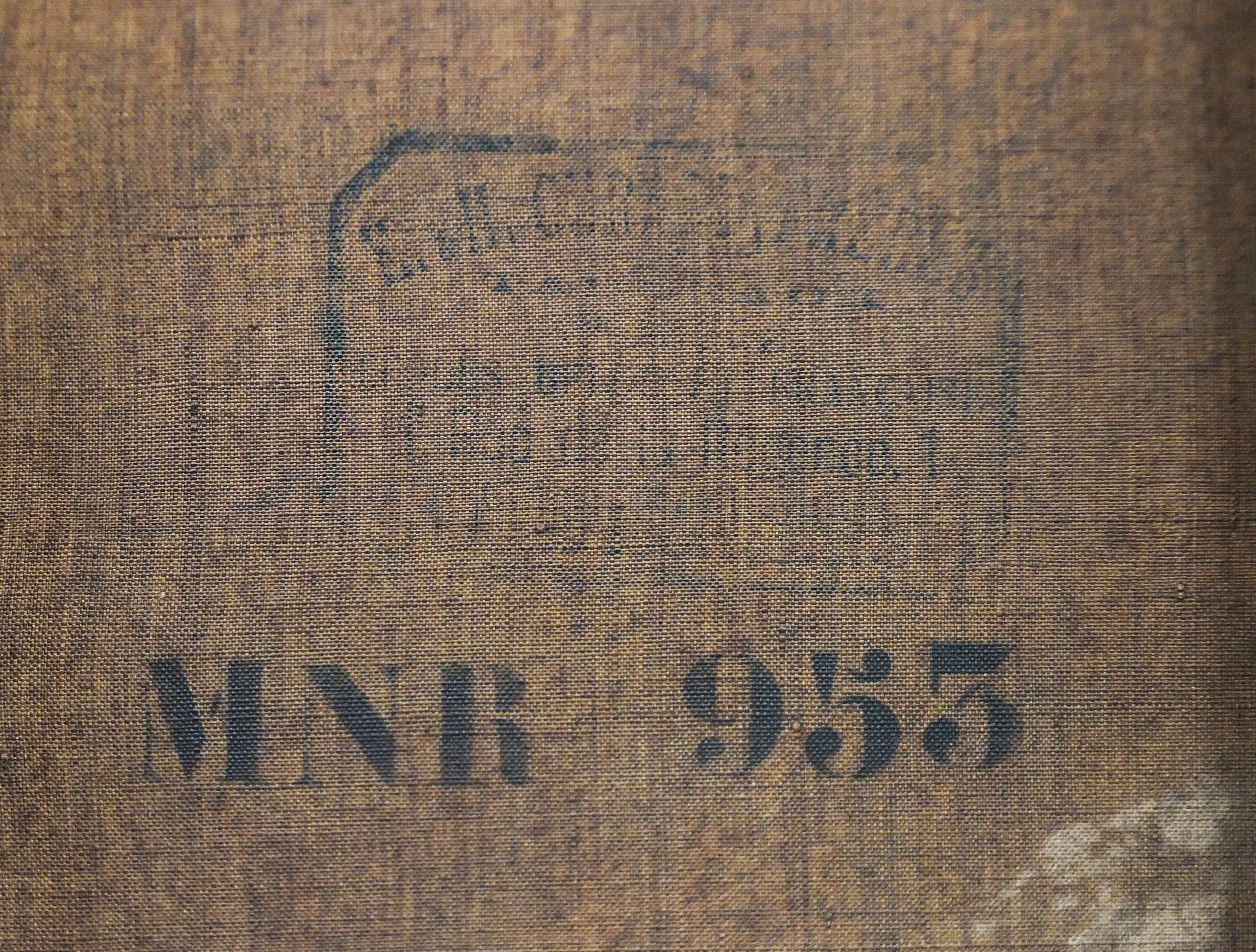 mnr/MNR00953/MNR953_CopyrightMuseeDuLouvre_detail-immatriculation.jpg
