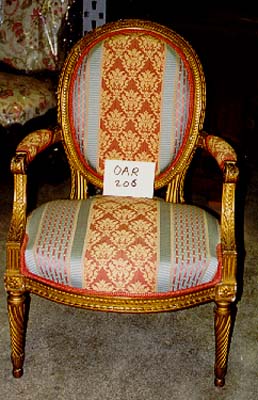 Fauteuil à dossier médaillon