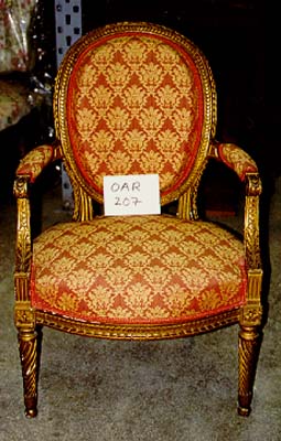 Fauteuil à dossier médaillon