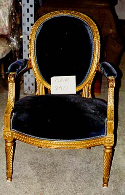 Fauteuil à dossier médaillon