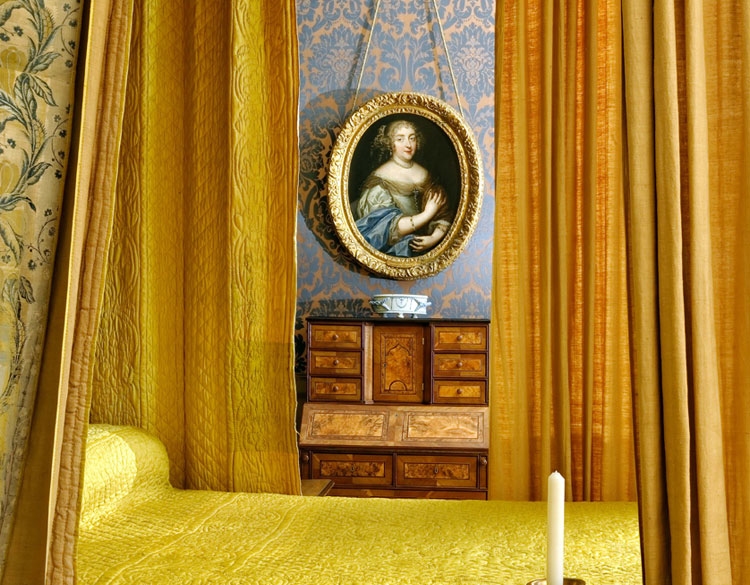 mnr/OAR00643/chambre-marquise-sevigne-chateau-grignan.jpg