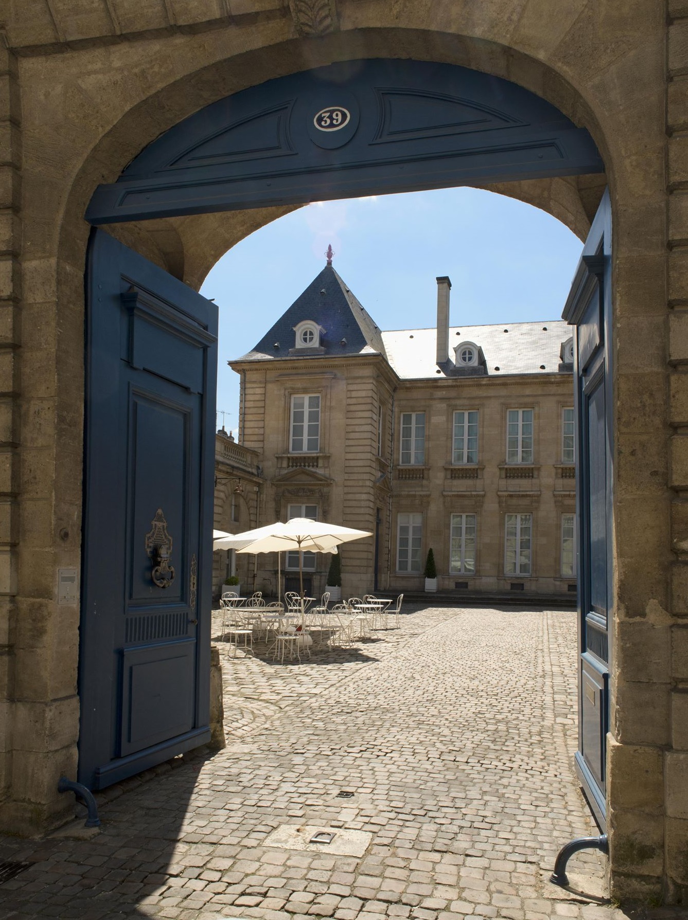 Musée des arts décoratifs et du design