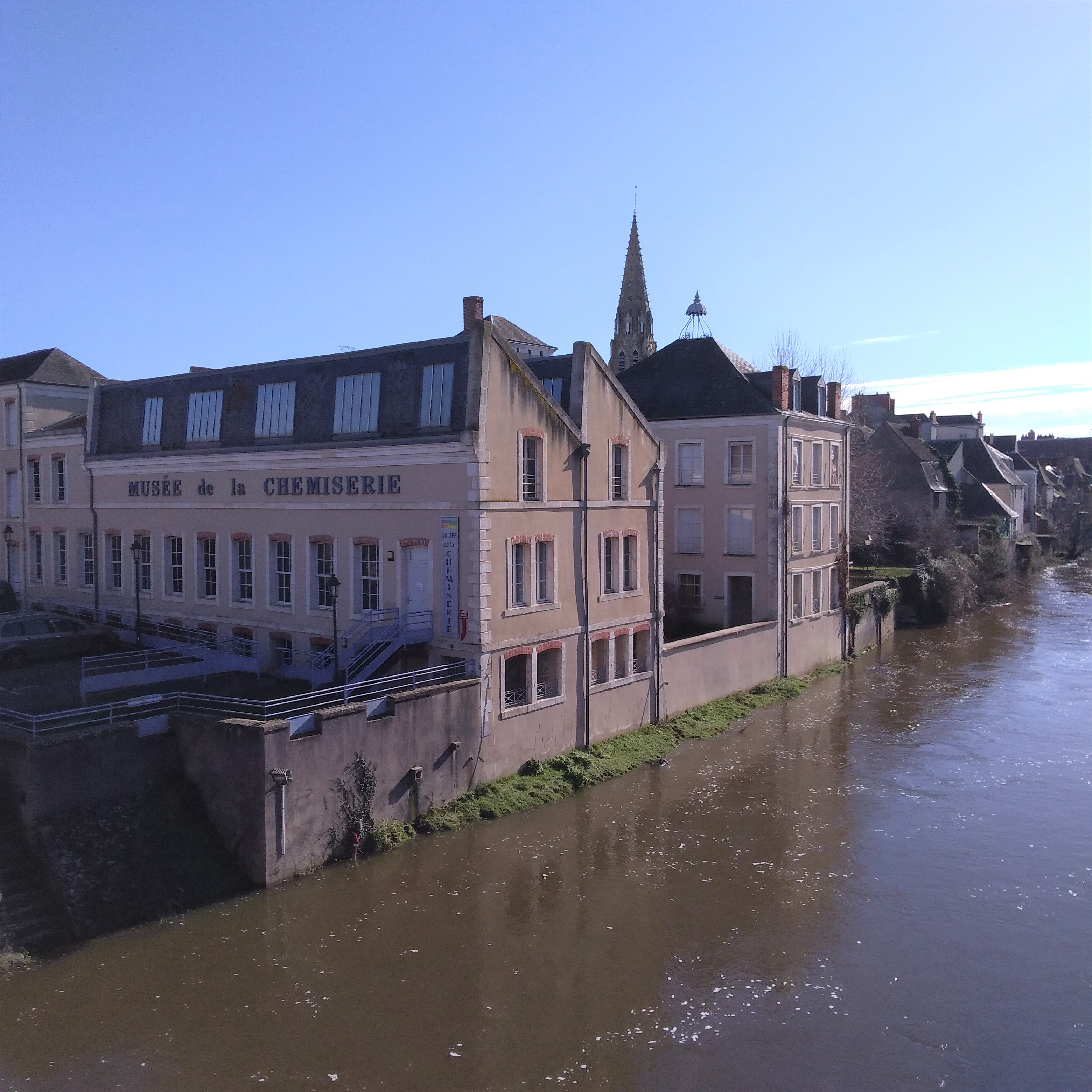 Musée de la chemiserie et de l'élégance masculine